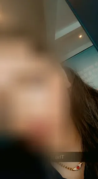 Alena, 29
