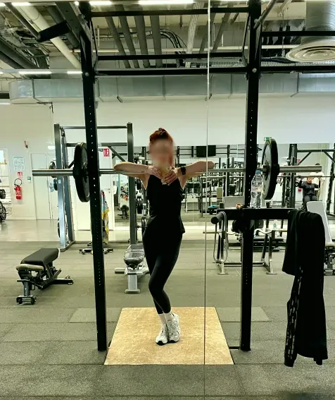 Emilia, 37