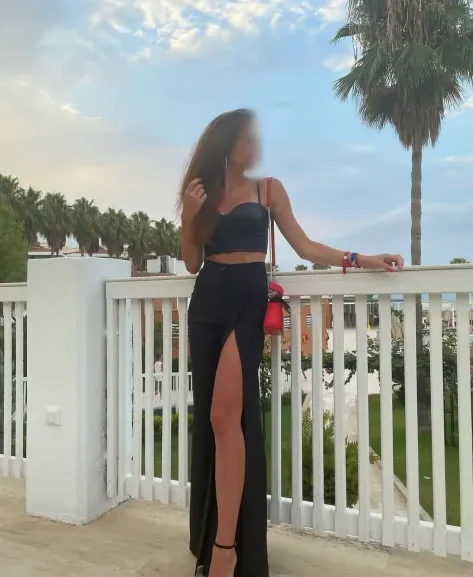 Janina, 39