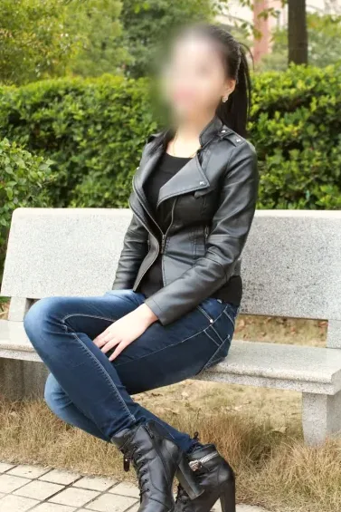Nadja, 31