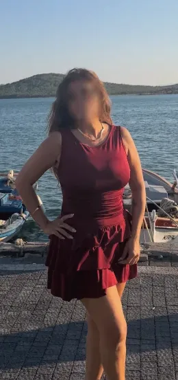 Nicole, 30