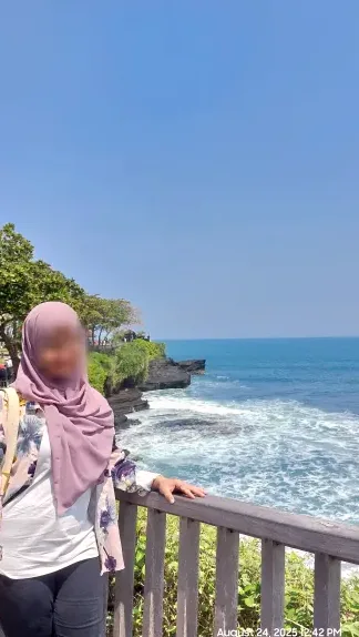 Rieke, 37